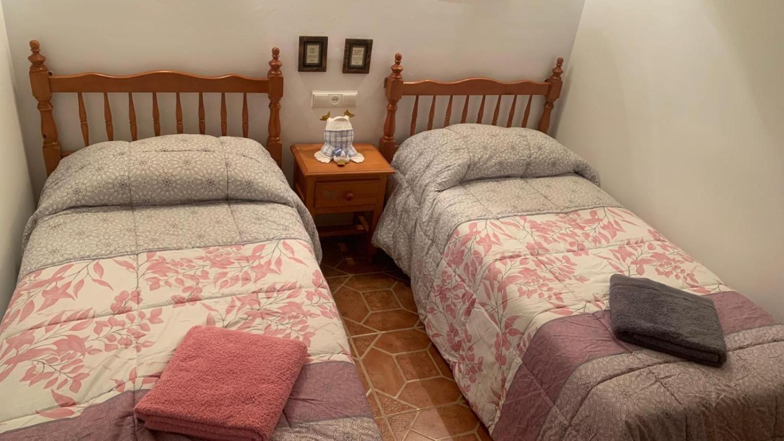 Casa independiente en San de los Terreros Con estupenda terraza, a dos minutos a pie de las playas Mar Serena y Calipso San Juan de los Terreros Exterior foto
